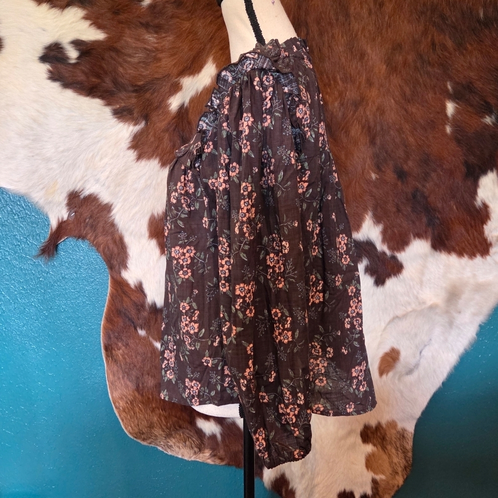 a.n.a Dark Floral Blouse with Ruffle Detail - Picture 5 of 8
